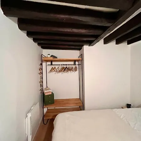 Joli T2 Lumineux A Sentier